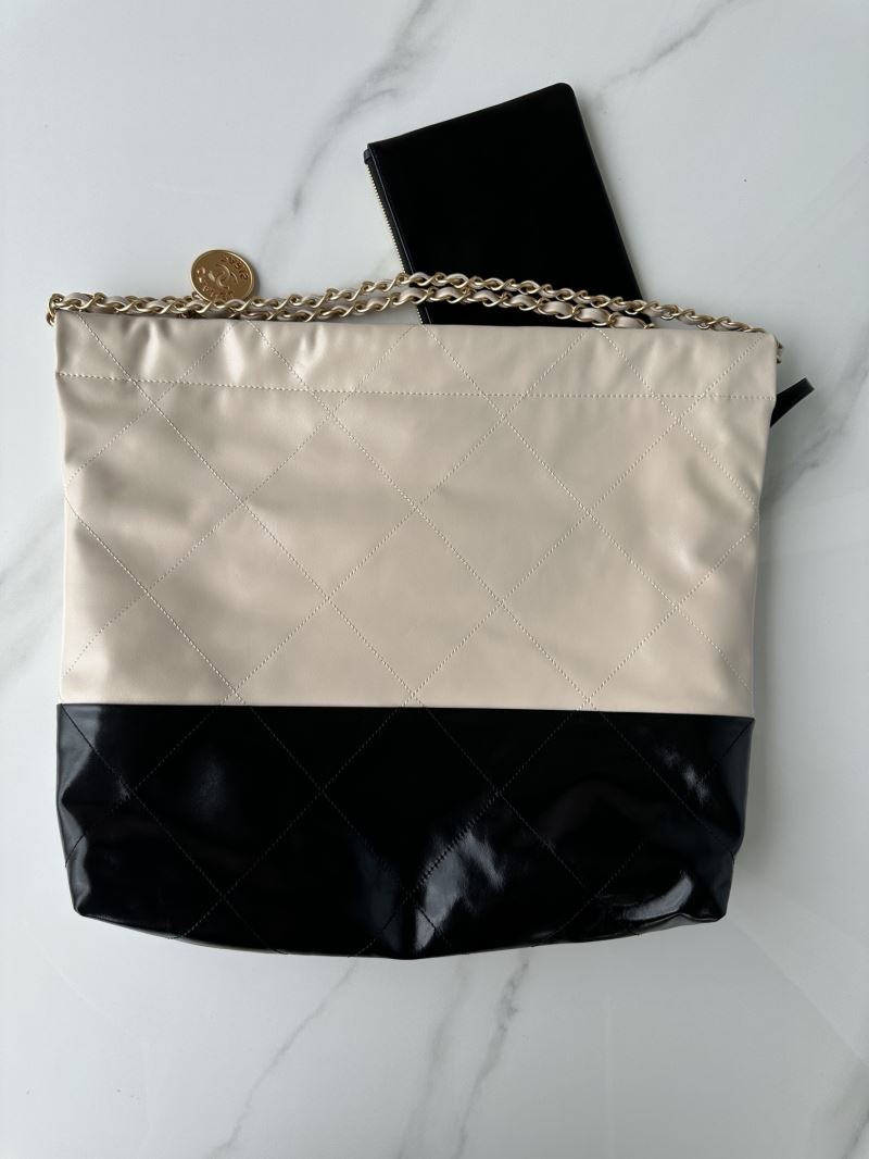 Chanel Hobo 22 Bags